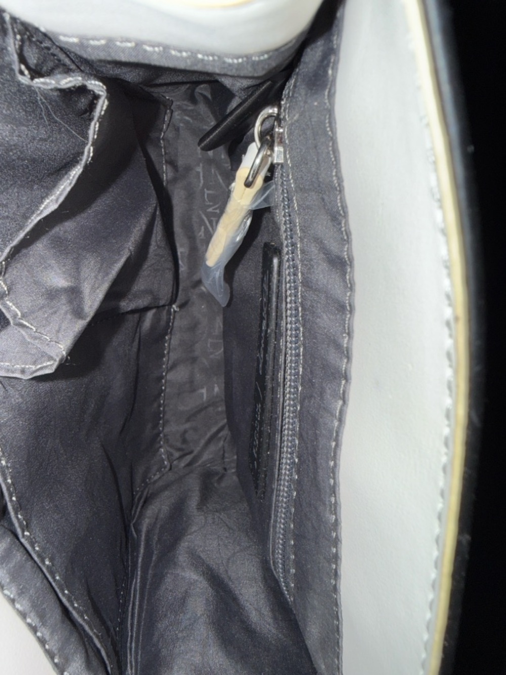 Danielle Nicole x Disney Cruella "Evil by Design" Satchel - Picture 7 of 9